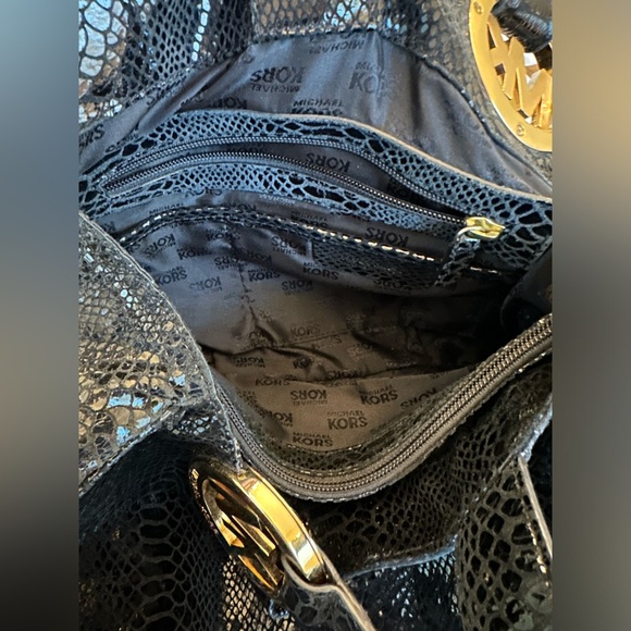 Michael Kors Fulton Black Python Embossed Leather Hobo Shoulder Bag - Picture 4 of 10